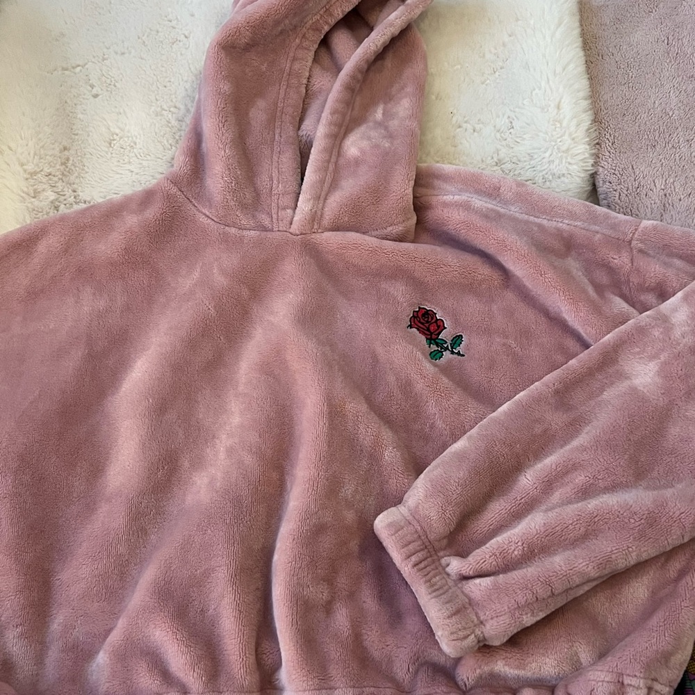 Forever 21 Blush Fleece Hoodie View 4